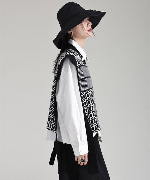 Geometric Jacquard Knit Vest